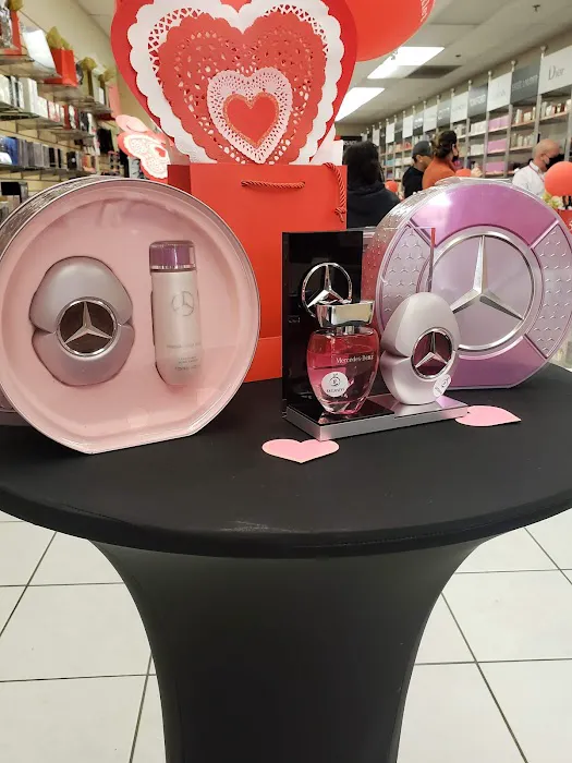 Fragrance Outlet 10