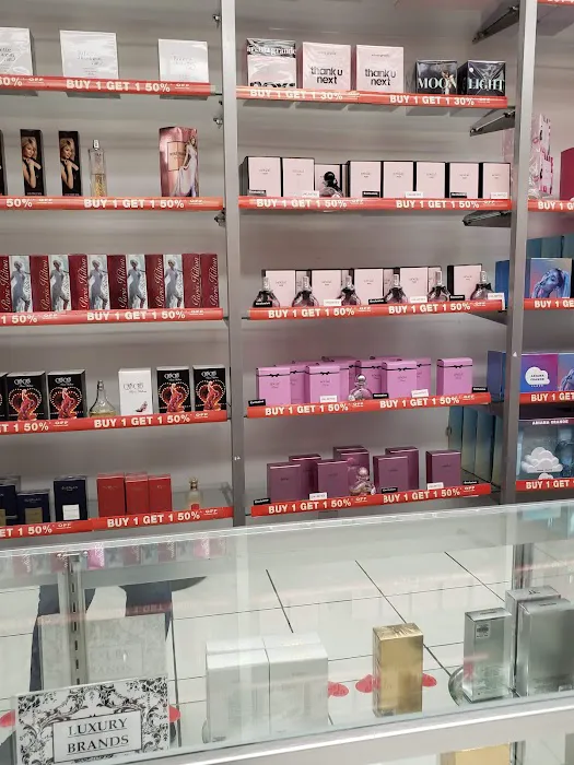 Fragrance Outlet 12