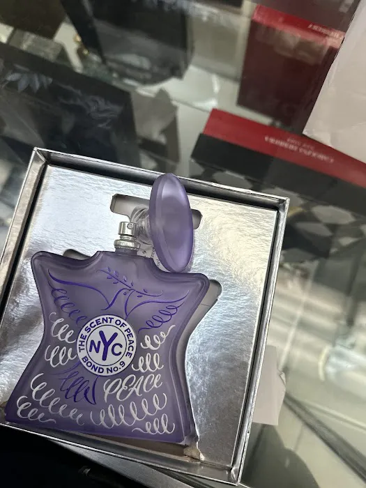 Fragrance Outlet 14