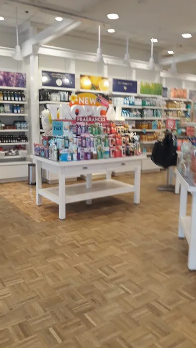 Bath & Body Works 4