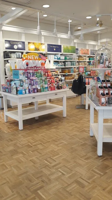 Bath & Body Works 6