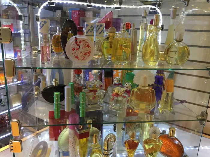 International Perfumes 5