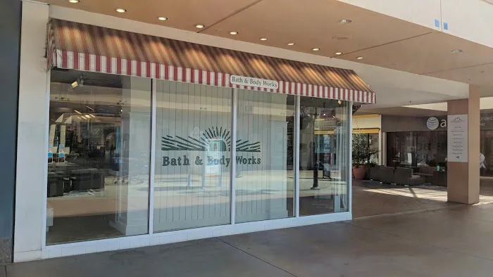 Bath & Body Works 2