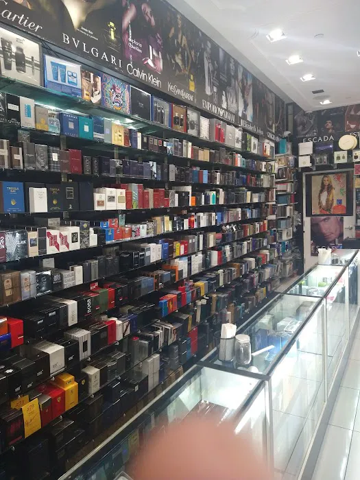 Perfume Gallery 1
