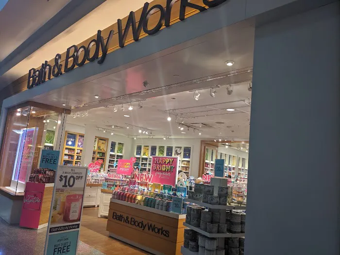 Bath & Body Works 9