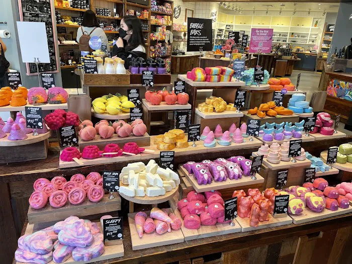Lush Cosmetics Temecula 2