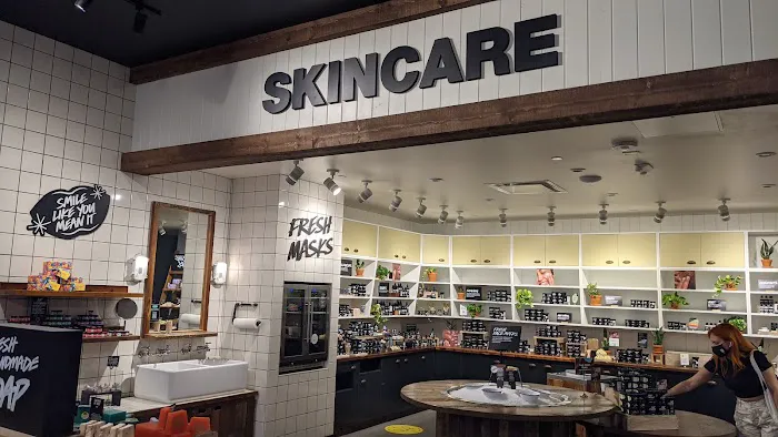 Lush Cosmetics Temecula 1