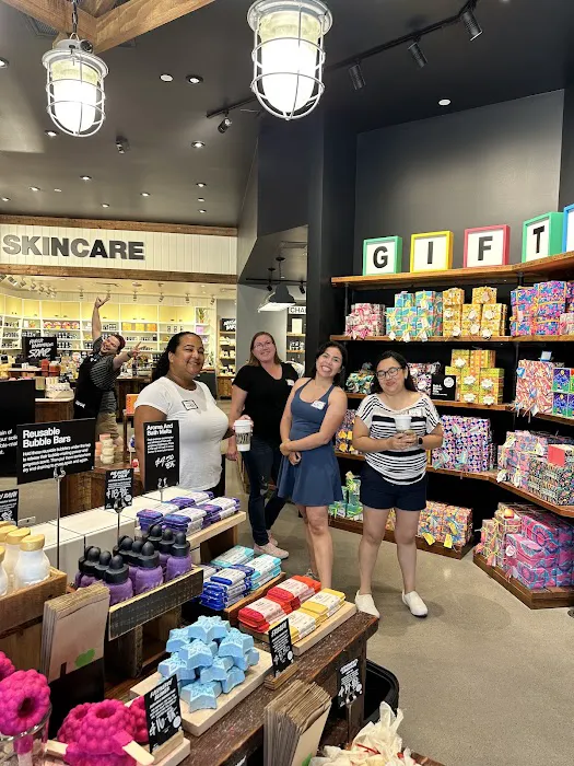 Lush Cosmetics Temecula 3