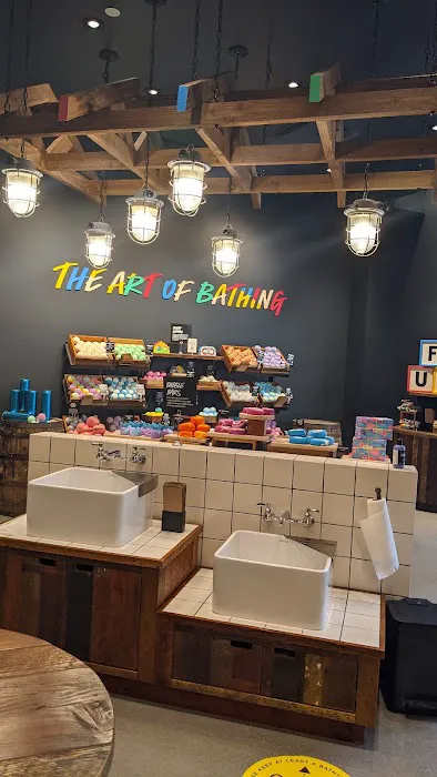 Lush Cosmetics Temecula 4