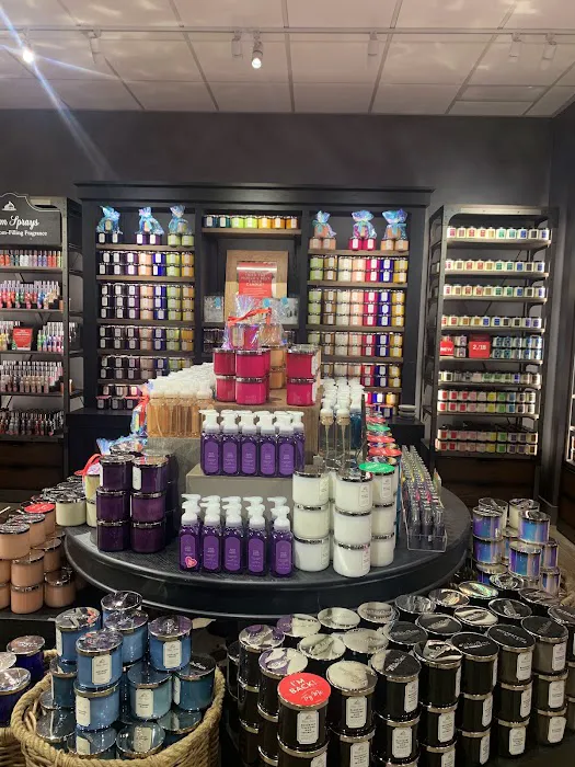 Bath & Body Works 9
