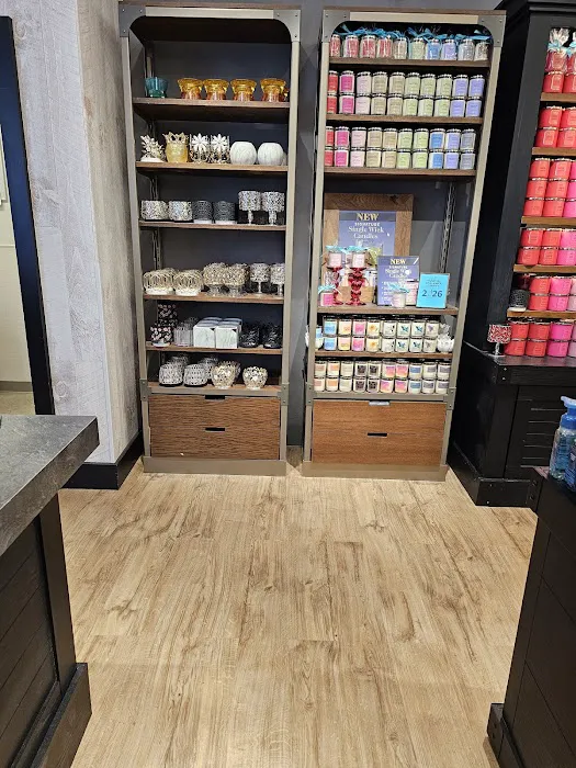 Bath & Body Works 2
