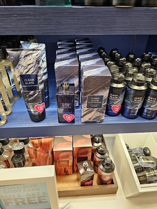 Bath & Body Works 1