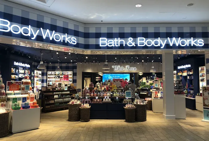 Bath & Body Works 2