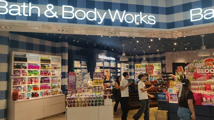Bath & Body Works 8