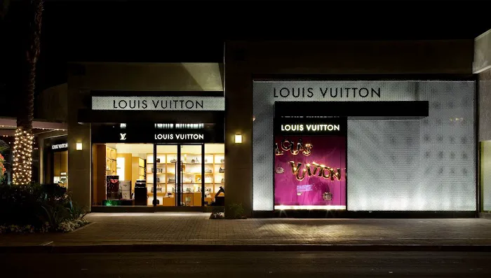 Louis Vuitton Palm Desert 0