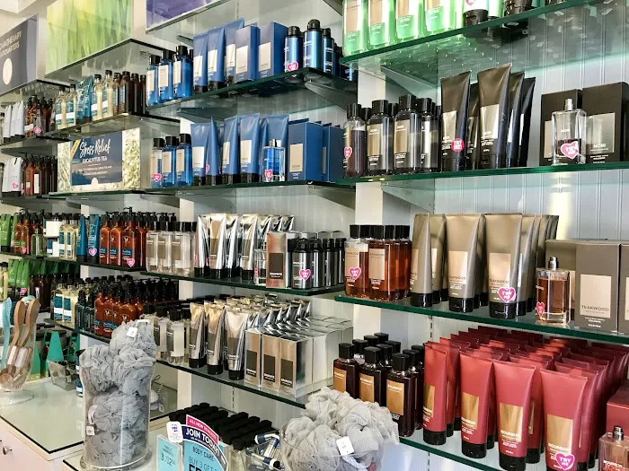 Bath & Body Works 4