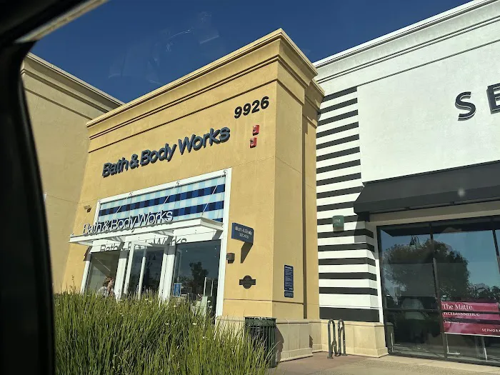 Bath & Body Works 4