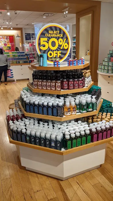 Bath & Body Works 1