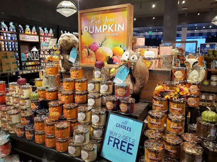 Bath & Body Works 2