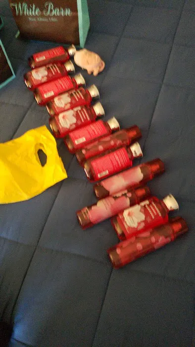 Bath & Body Works 4