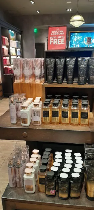 Bath & Body Works 6