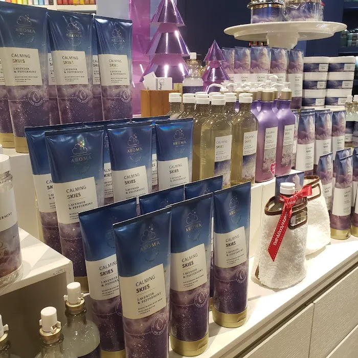 Bath & Body Works 8