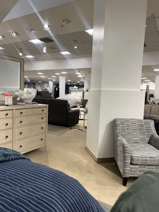 Macy's 4