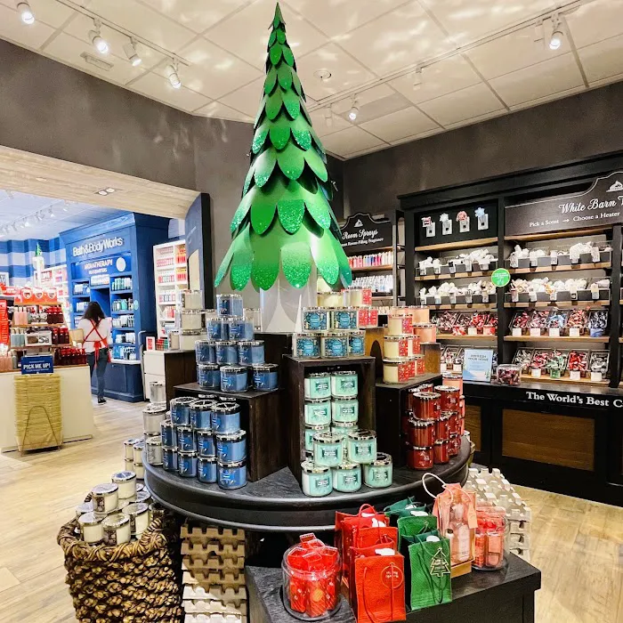 Bath & Body Works 2