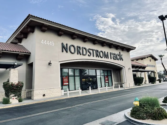 Nordstrom Rack 0