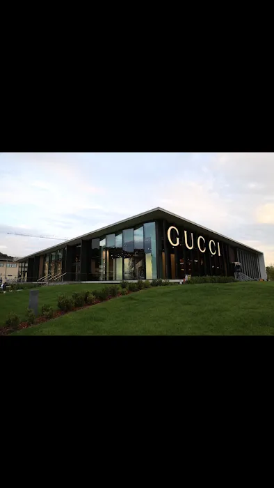 Gucci 8