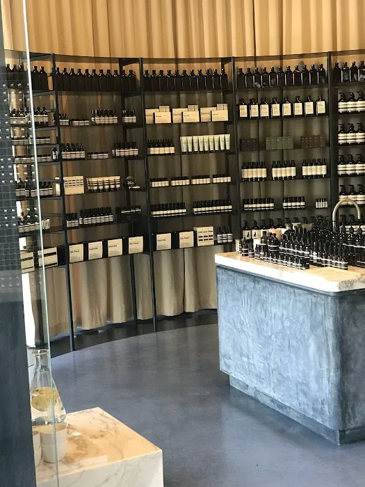 Aesop Westfield UTC 6
