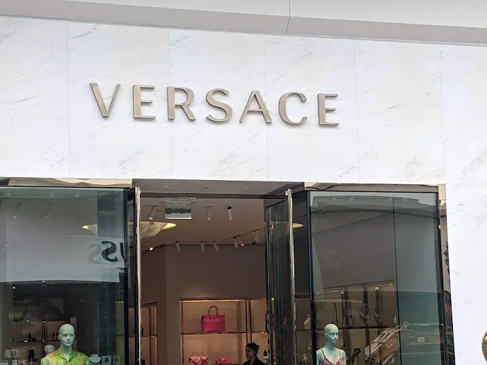 VERSACE 6