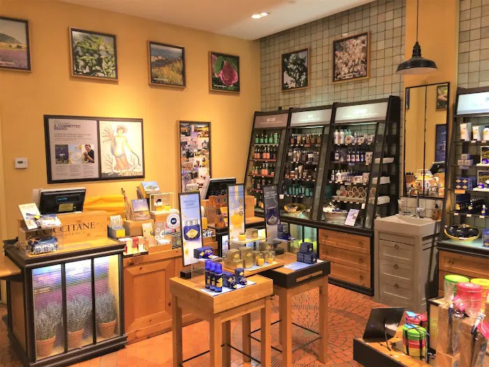 L'OCCITANE EN PROVENCE 2