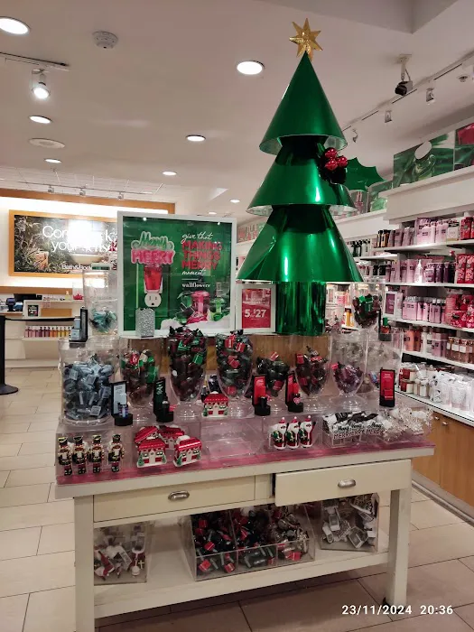 Bath & Body Works 7