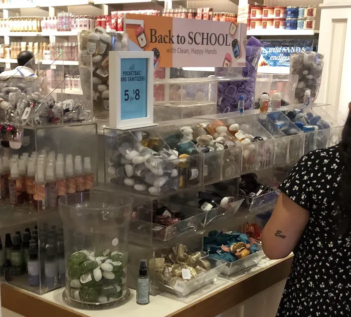 Bath & Body Works 1