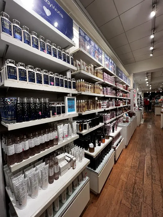Bath & Body Works 2
