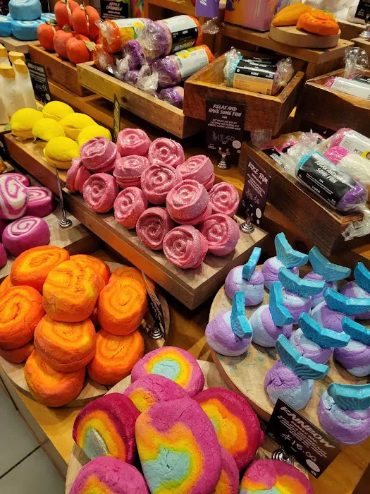 Lush Cosmetics North County 9