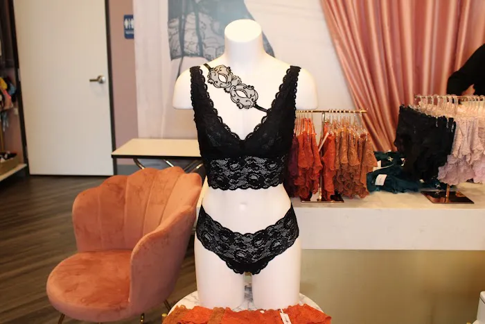 Rumeur Lingerie 3