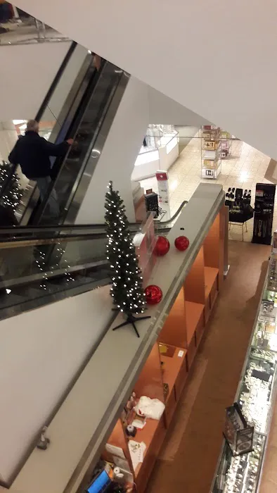 Macy's 7