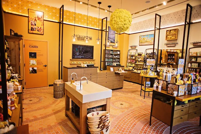 UNVERSITY TOWN CENTER, CA 8