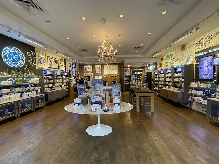 Kiehl's Since 1851 1