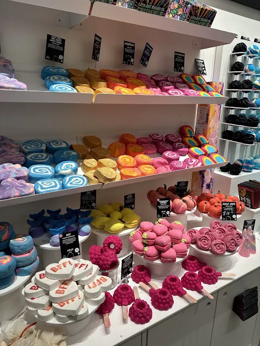 Lush Cosmetics UTC San Diego 3
