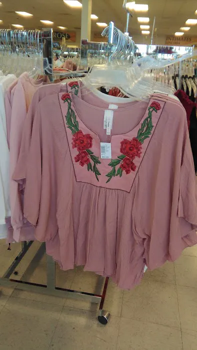 Melrose Family Fashions 6