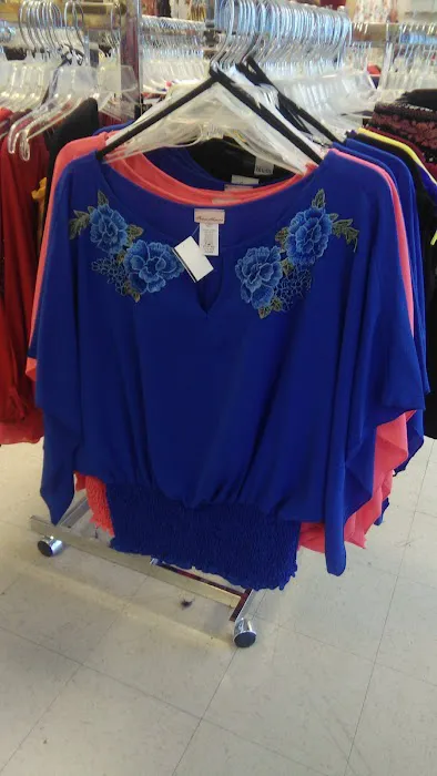 Melrose Family Fashions 7