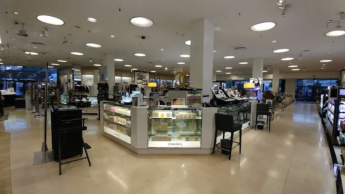 Macy's 9