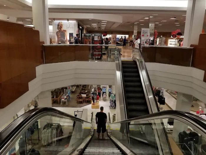 Macy's 9