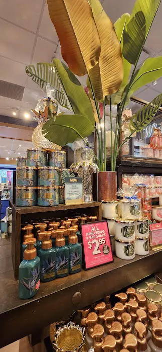 Bath & Body Works 6