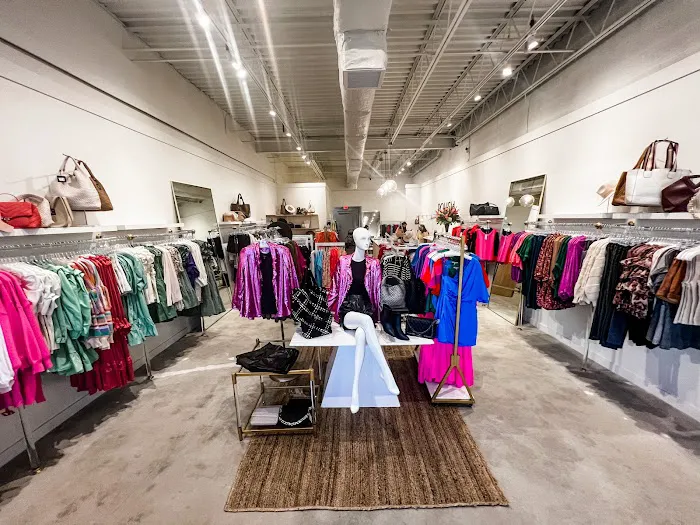 Polish Boutique | Women’s Clothing, Accessories & Gifts 4