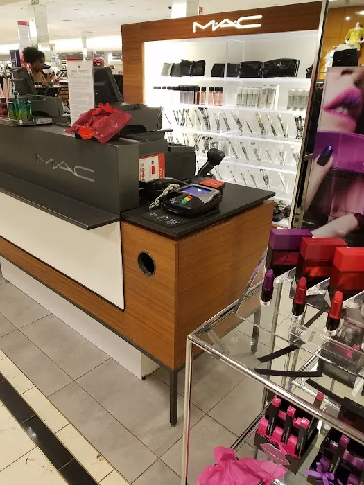 Macy's 4
