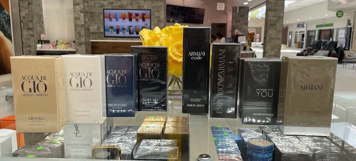 Perfume Addict 6